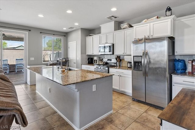 3305 Nicki Cometa Street, North Las Vegas, NV 89032