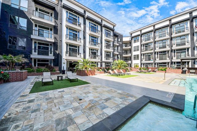 3800 Main Street 2.419, Houston, TX 77002