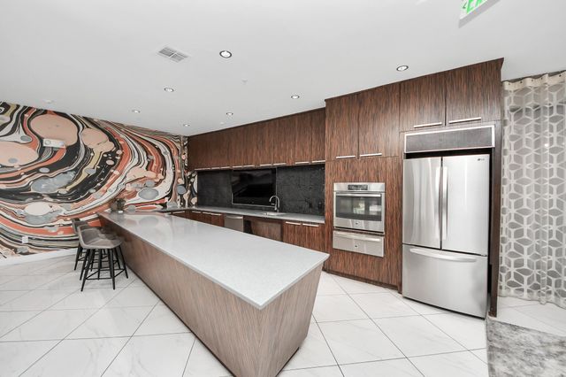 3800 Main Street 2.419, Houston, TX 77002