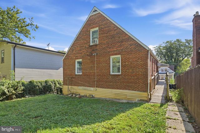 917 LARCHMONT AVE, Capitol Heights, MD 20743