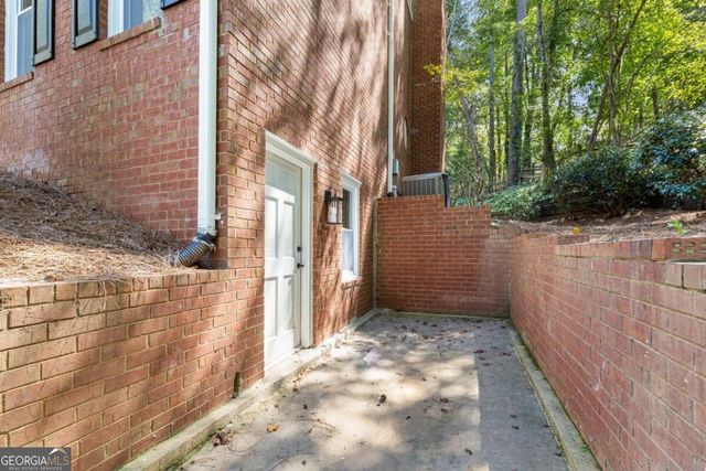 3442 Johnson Ferry Road NE, Roswell, GA 30075