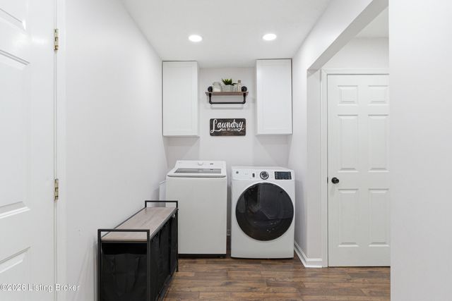 55 Maple Leaf Ct, Taylorsville, KY 40071