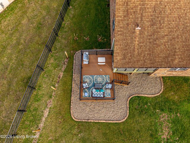 55 Maple Leaf Ct, Taylorsville, KY 40071