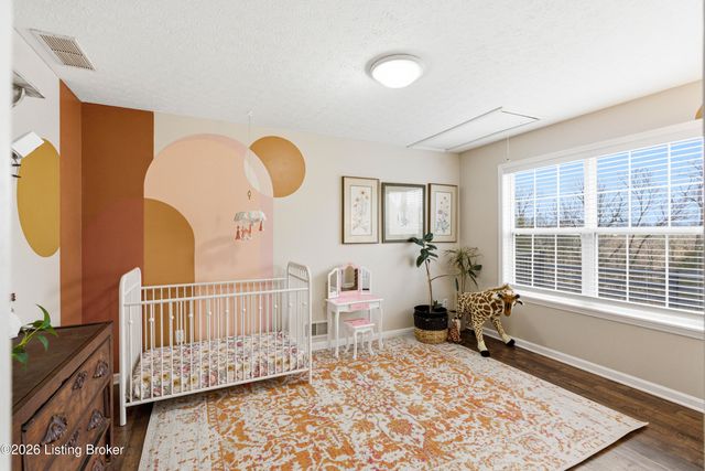 55 Maple Leaf Ct, Taylorsville, KY 40071