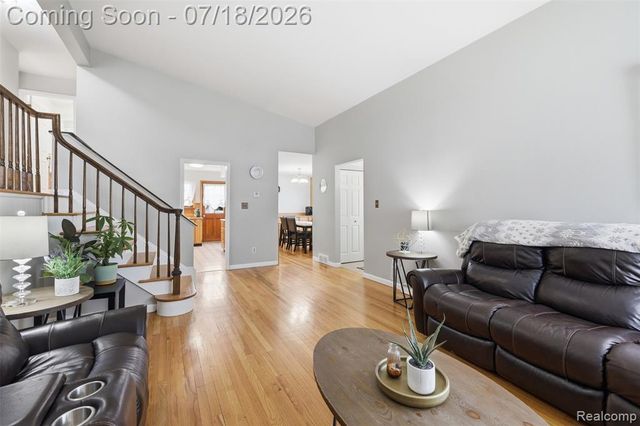 8825 Nebraska Street, Livonia, MI 48150