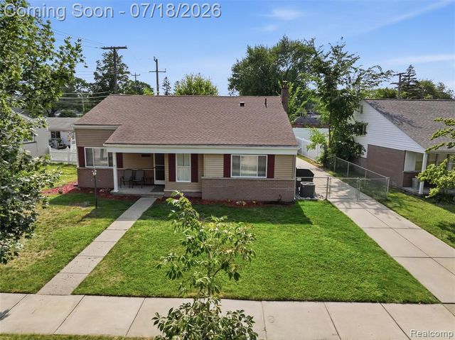 8825 Nebraska Street, Livonia, MI 48150