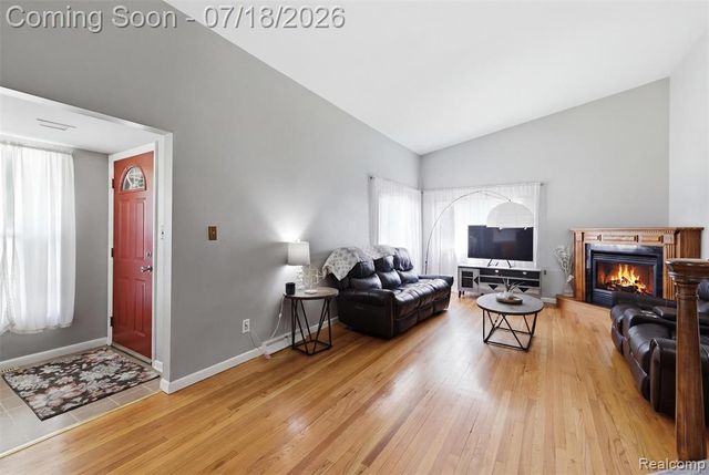 8825 Nebraska Street, Livonia, MI 48150