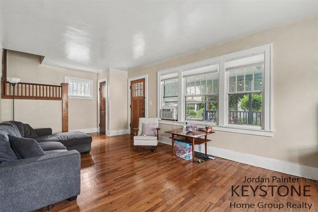 128 Dale Street, Grand Rapids, MI 49505