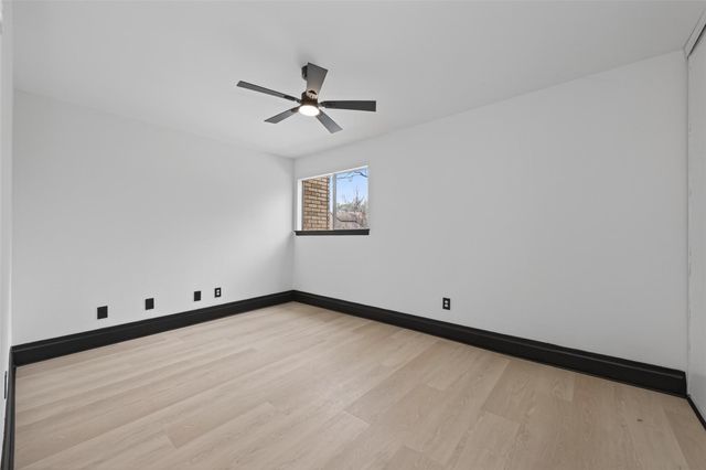 2129 Lake Village Drive, Houston, TX 77339