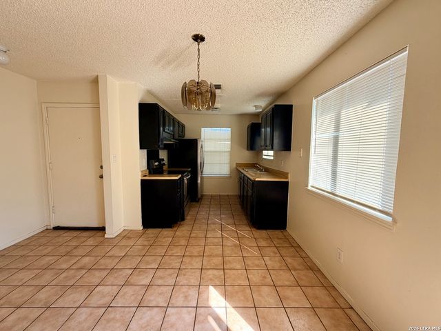 7251 Brandyridge, San Antonio, TX 78250