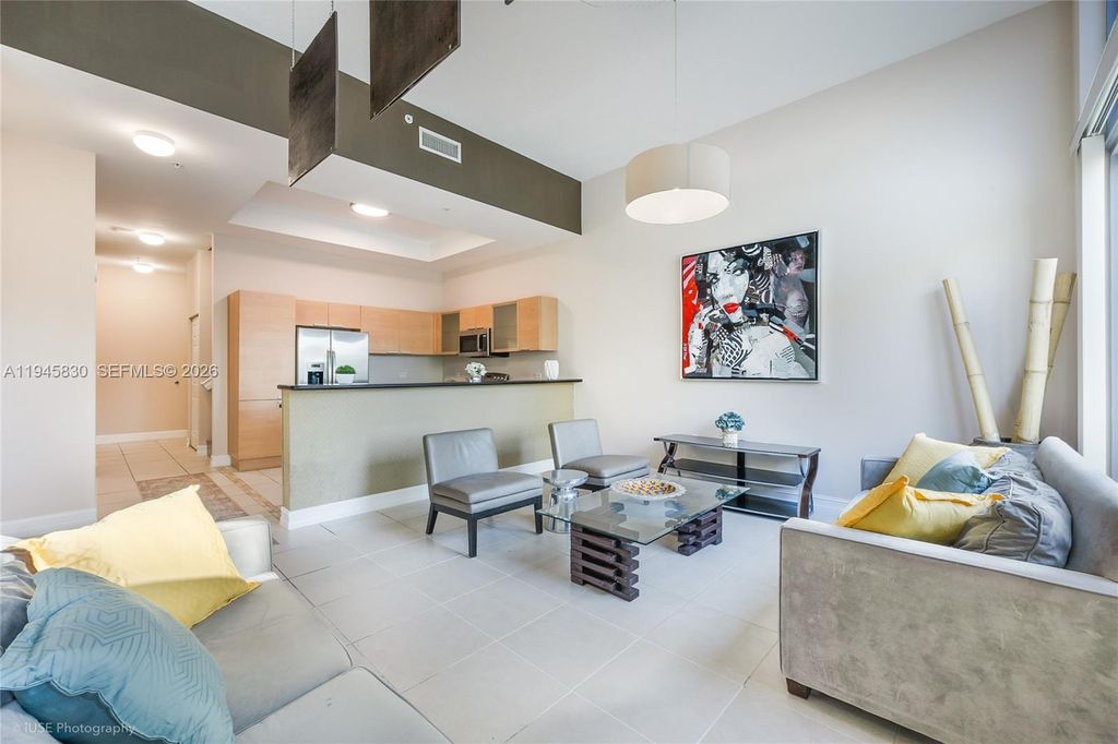 140 S Dixie Hwy Th101 TH101, Hollywood, FL 33020