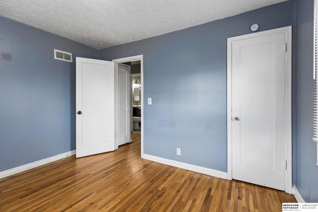 3708 N 36th Avenue, Omaha, NE 68111
