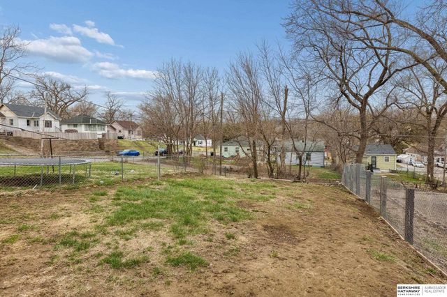 3708 N 36th Avenue, Omaha, NE 68111