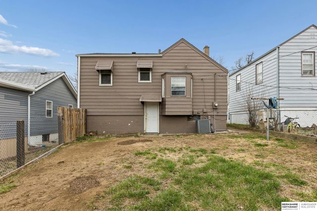 3708 N 36th Avenue, Omaha, NE 68111