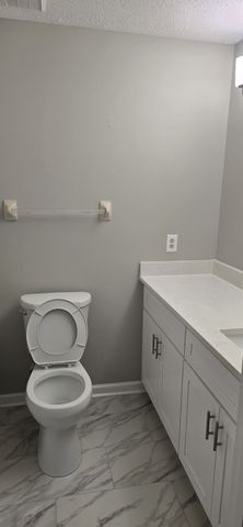 2258 Lebanon Pike Apt 70, Nashville, TN 37214