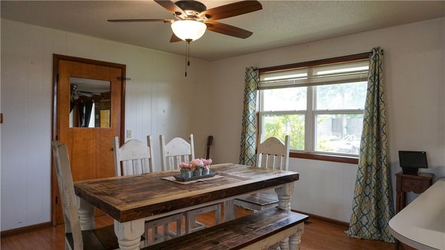 1909 S 11th Street, Rogers, AR 72758
