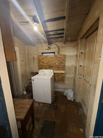 503 W Theo, San Antonio, TX 78214