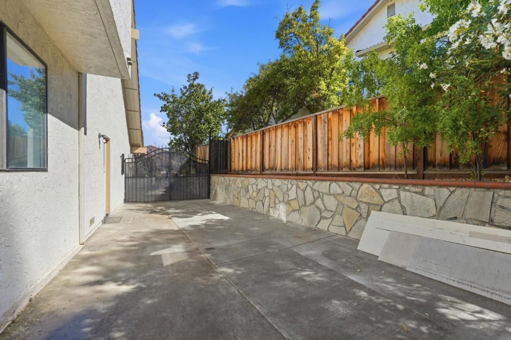 Image 36 of property listing at 3694 Lucas Drive, San Jose, CA 95148