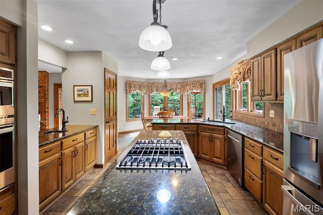 5 Cherie Court, Edwardsville, IL 62025