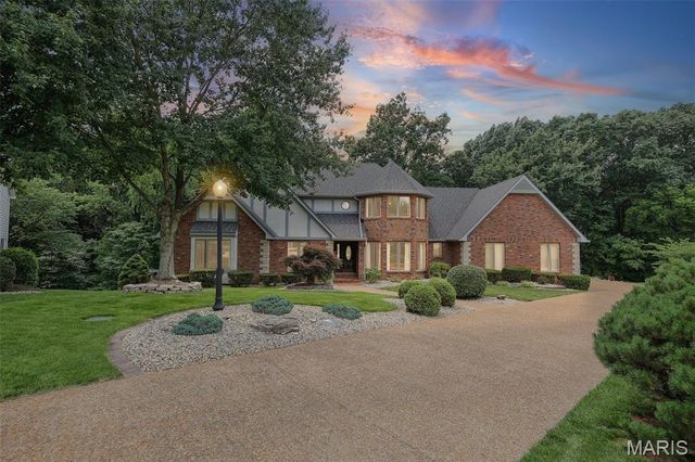 5 Cherie Court, Edwardsville, IL 62025
