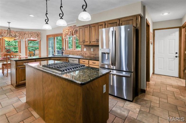 5 Cherie Court, Edwardsville, IL 62025