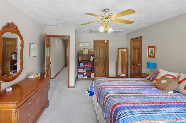 5 Cherie Court, Edwardsville, IL 62025