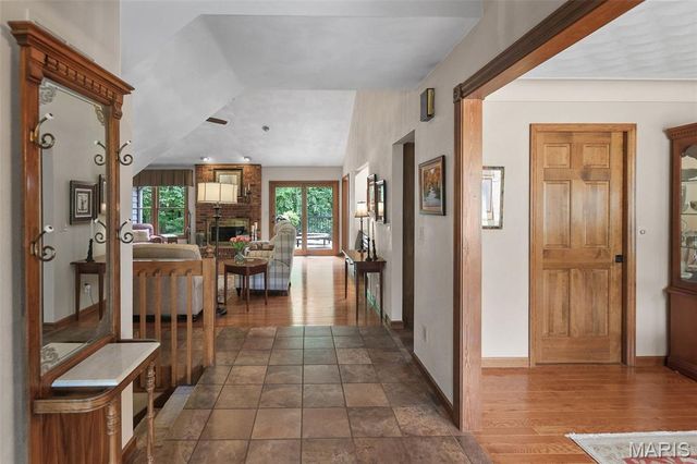 5 Cherie Court, Edwardsville, IL 62025