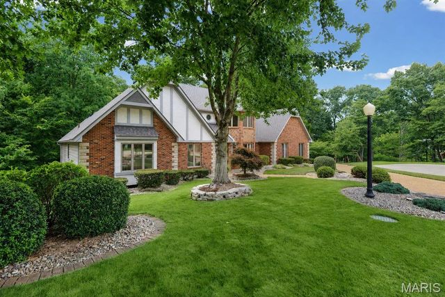 5 Cherie Court, Edwardsville, IL 62025