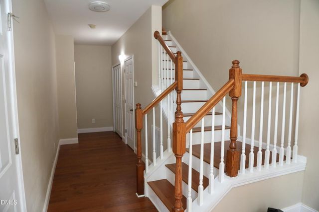 210 Linden Park Lane, Cary, NC 27519