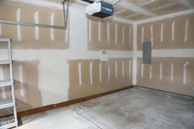 210 Linden Park Lane, Cary, NC 27519