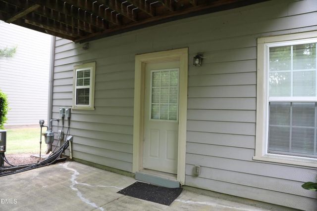 210 Linden Park Lane, Cary, NC 27519