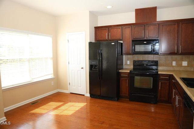 210 Linden Park Lane, Cary, NC 27519