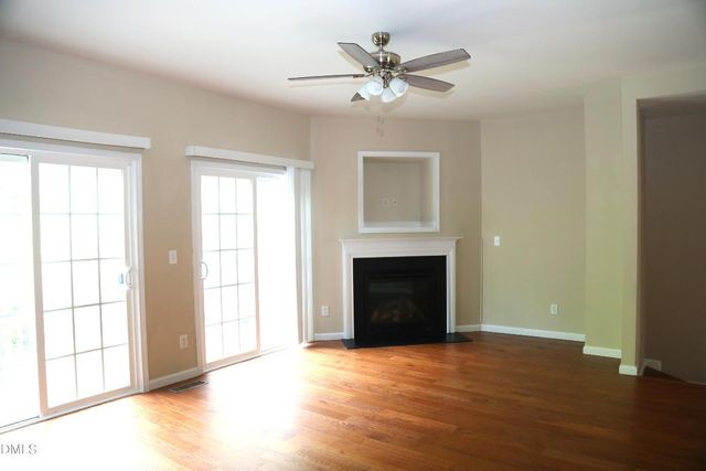 210 Linden Park Lane, Cary, NC 27519