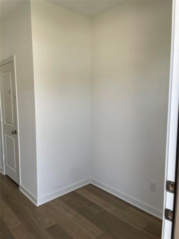 173 Golden Bell WAY, Buda, TX 78610