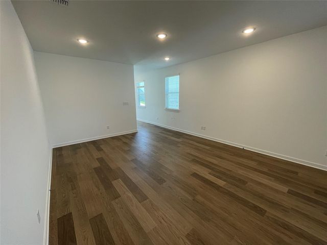 173 Golden Bell WAY, Buda, TX 78610