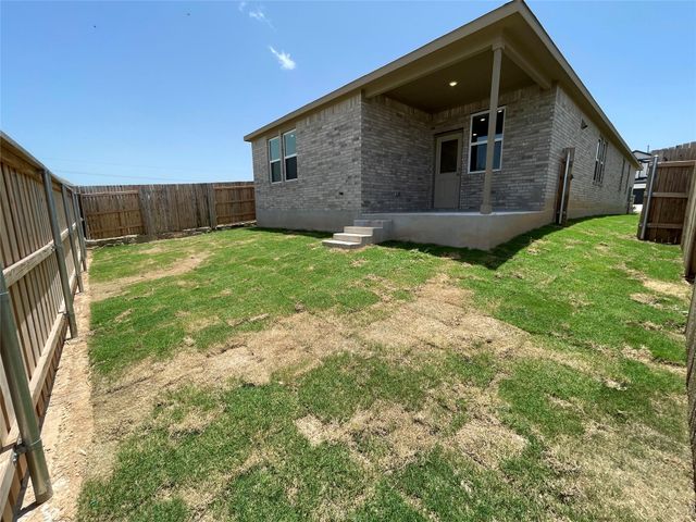 173 Golden Bell WAY, Buda, TX 78610