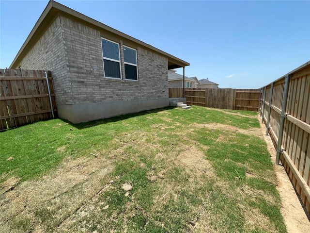 173 Golden Bell WAY, Buda, TX 78610