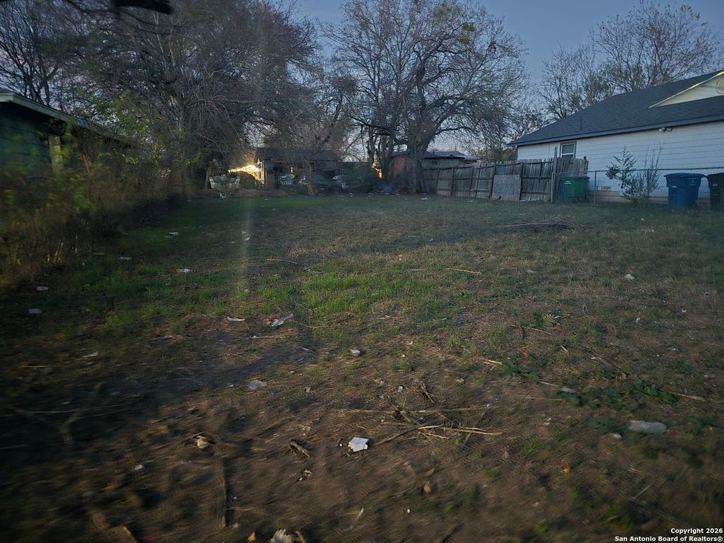 587 MORNINGVIEW DR, San Antonio, TX 78220