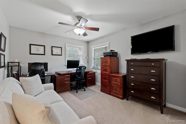 2159 Avondale Street, Sylvan Lake, MI 48320