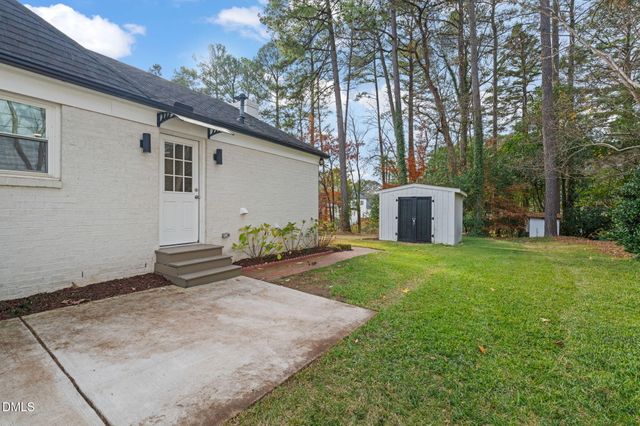 4717 Stonehill Drive, Raleigh, NC 27609