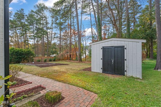4717 Stonehill Drive, Raleigh, NC 27609