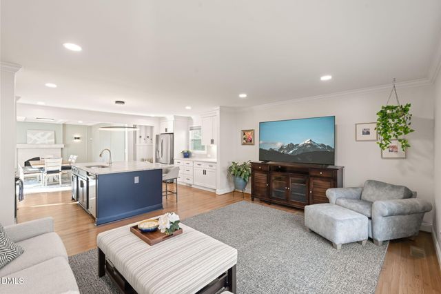 4717 Stonehill Drive, Raleigh, NC 27609