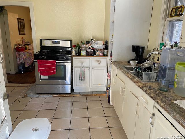 531 W OLMOS DR, San Antonio, TX 78212
