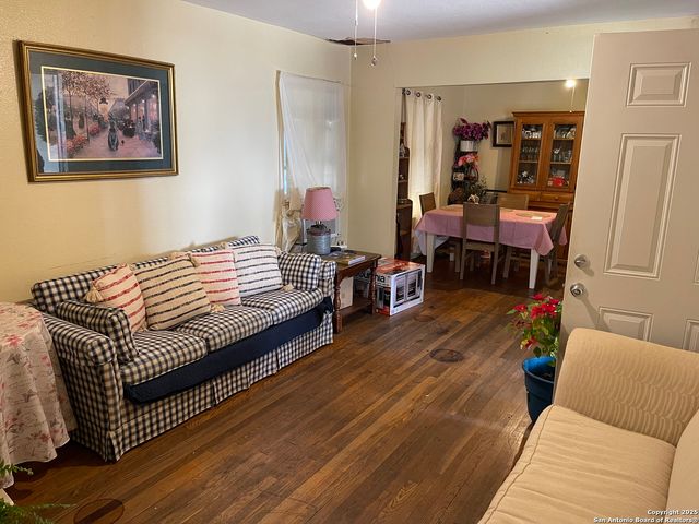 531 W OLMOS DR, San Antonio, TX 78212