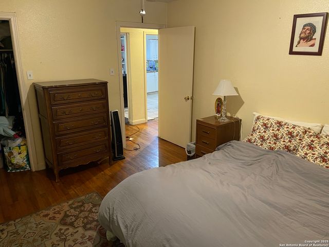 531 W OLMOS DR, San Antonio, TX 78212