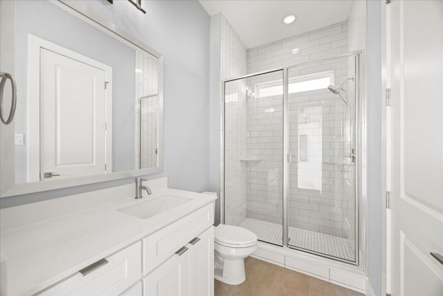 2188 Middlewood Circle, Granbury, TX 76049