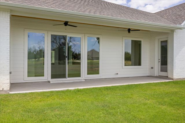 2188 Middlewood Circle, Granbury, TX 76049