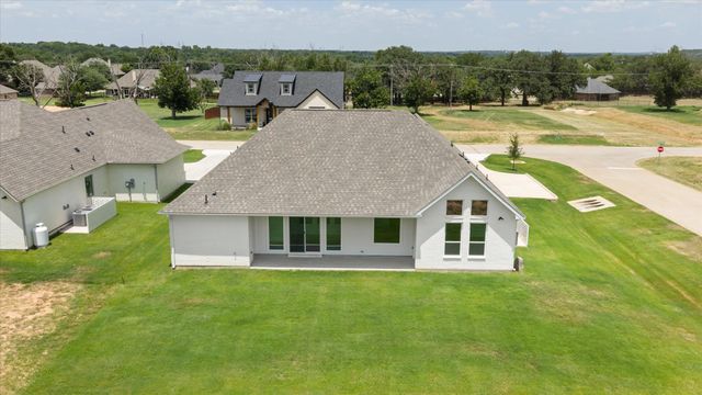 2188 Middlewood Circle, Granbury, TX 76049