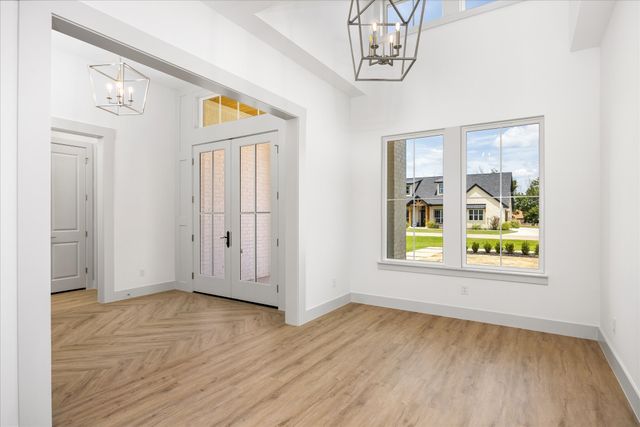 2188 Middlewood Circle, Granbury, TX 76049