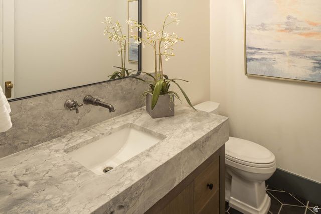 11669 N HIGHLAND DR, Highland, UT 84003